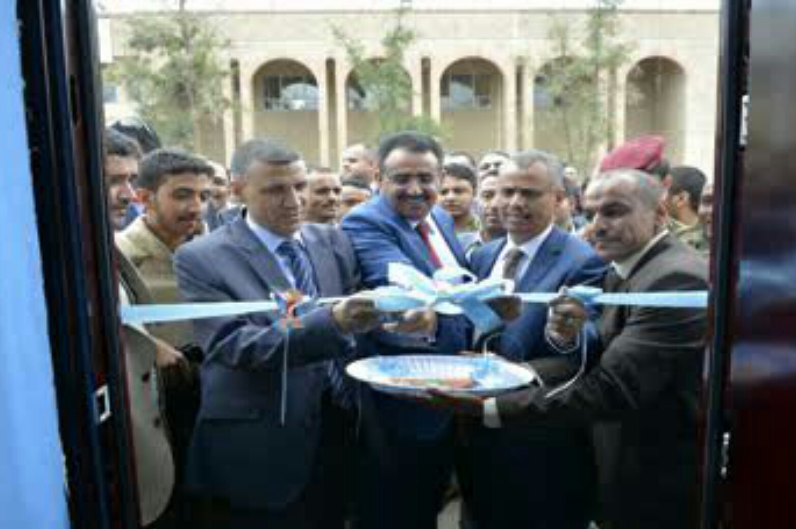 Deputy Minister of Higher Education Inaugurated CAC Bank’s office at Sana'a University